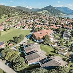 Kirchbichl - Stylisch Laessig, Mit Eigener Sauna *