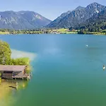 Kirchbichl - Stylisch Laessig, Mit Eigener Sauna Schliersee