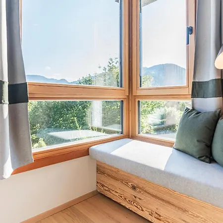 Kirchbichl - Stylisch Laessig, Mit Eigener Sauna *